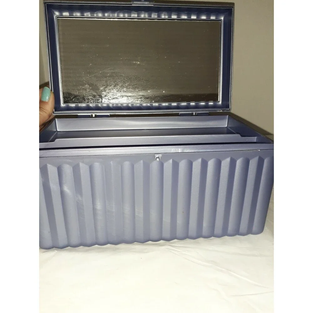 Vintage Sassaby Purple Small Makeup Carrying Case Organizer With Mirror & Tray